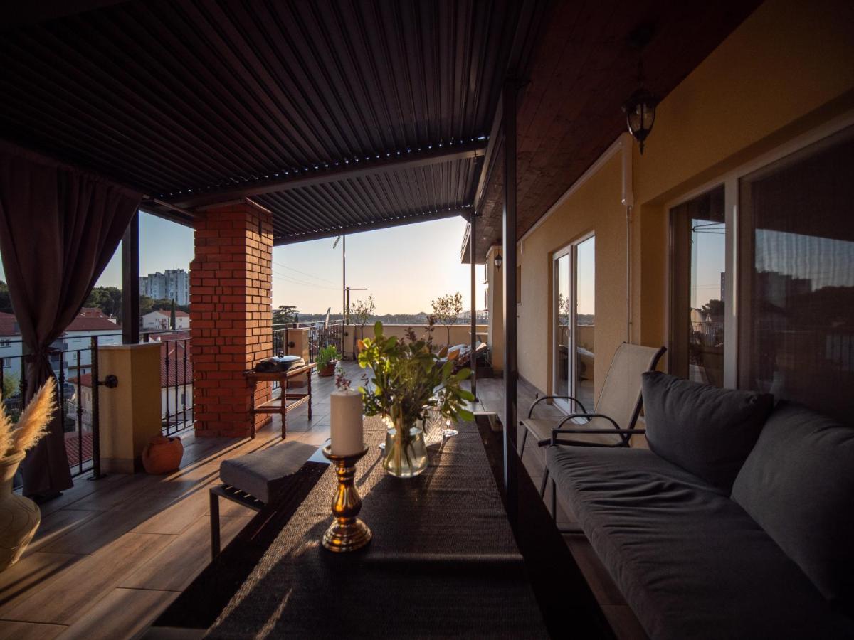 Art Apartment Sole Пула Экстерьер фото