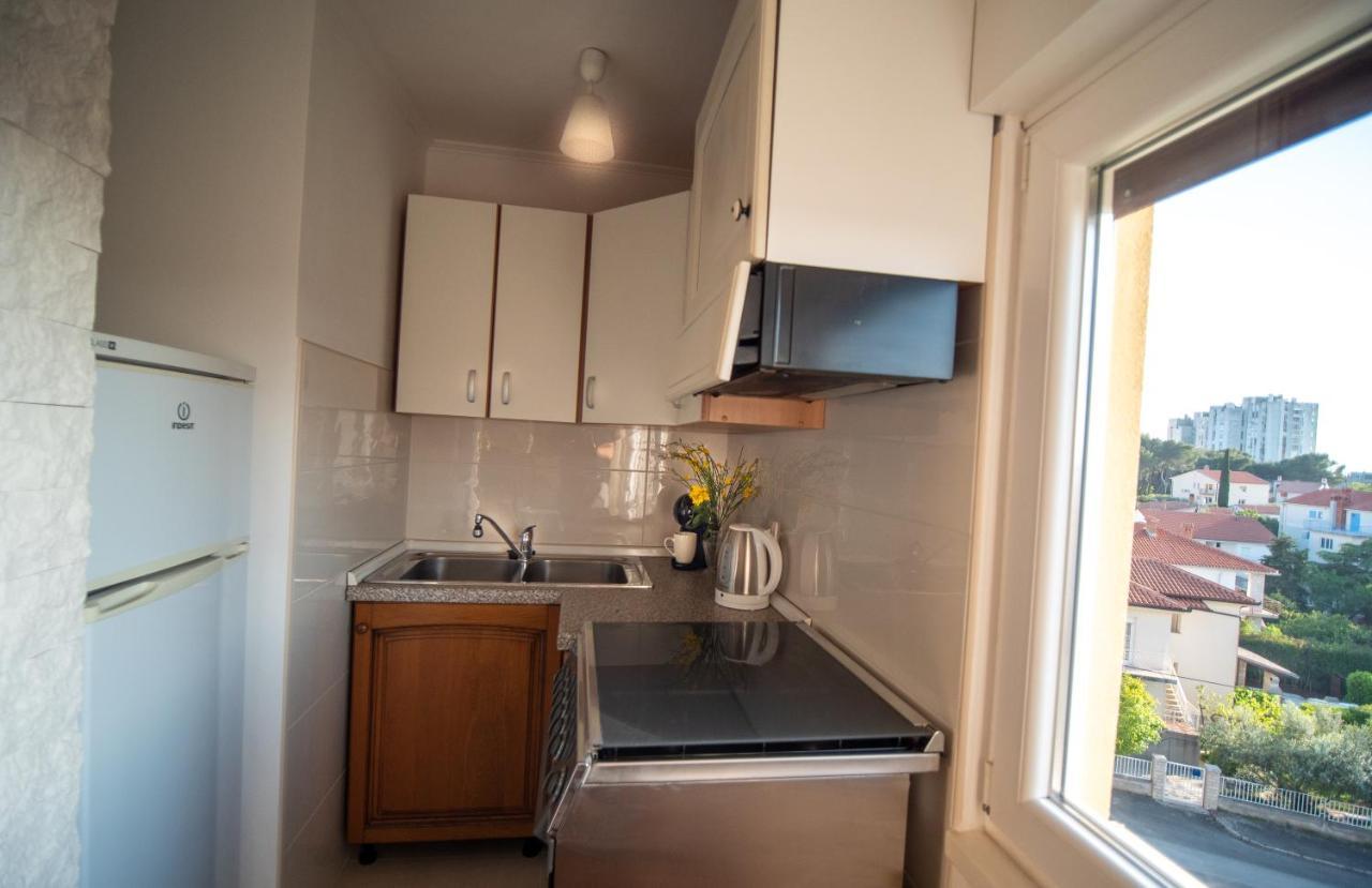 Art Apartment Sole Пула Экстерьер фото