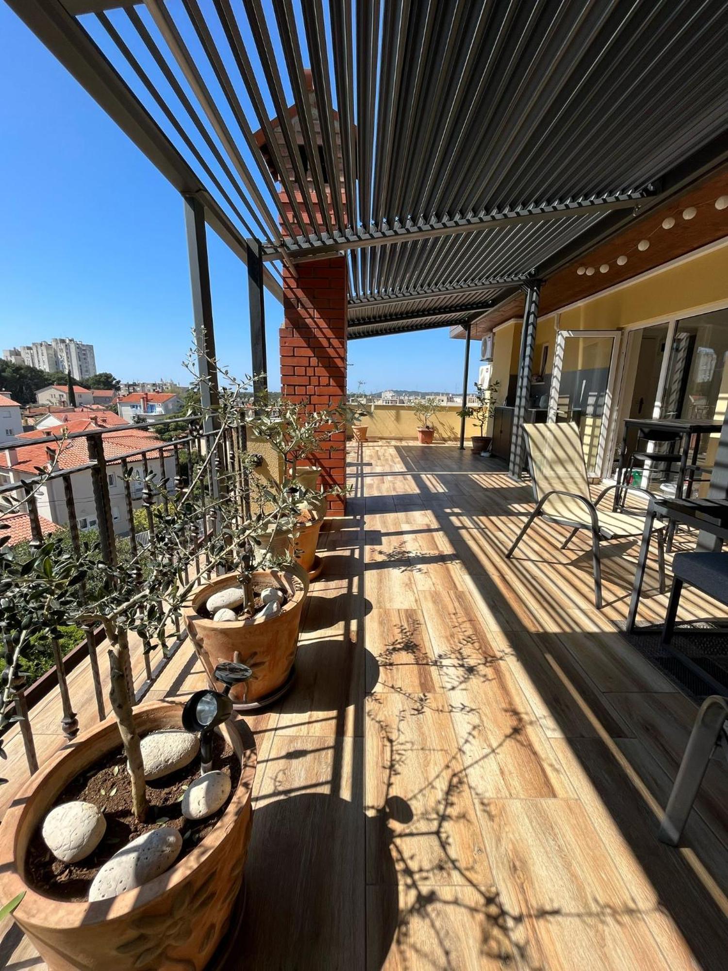 Art Apartment Sole Пула Экстерьер фото